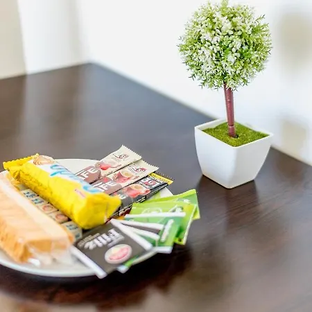 Comfortable One-bedroom Near The Sea And Casino Merit Park Sel 2-6 * キレニア