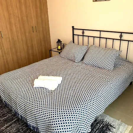 Comfortable One-bedroom Near The Sea And Casino Merit Park Sel 2-6 키레니아