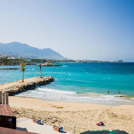 Comfortable One-bedroom Near The Sea And Casino Merit Park Sel 2-6 Apartament *