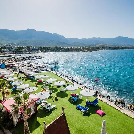 Comfortable One-bedroom Near The Sea And Casino Merit Park Sel 2-6 * Кирения