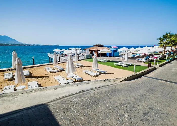 Comfortable One-bedroom Near The Sea And Casino Merit Park Sel 2-6